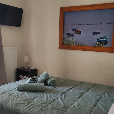Ampolias Rooms Messolonghi Mesolóngion Buitenkant foto